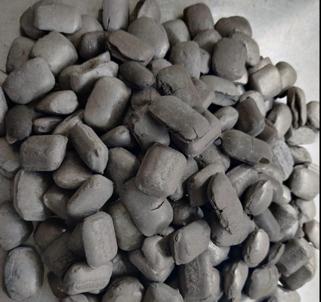 Ni  Briquette